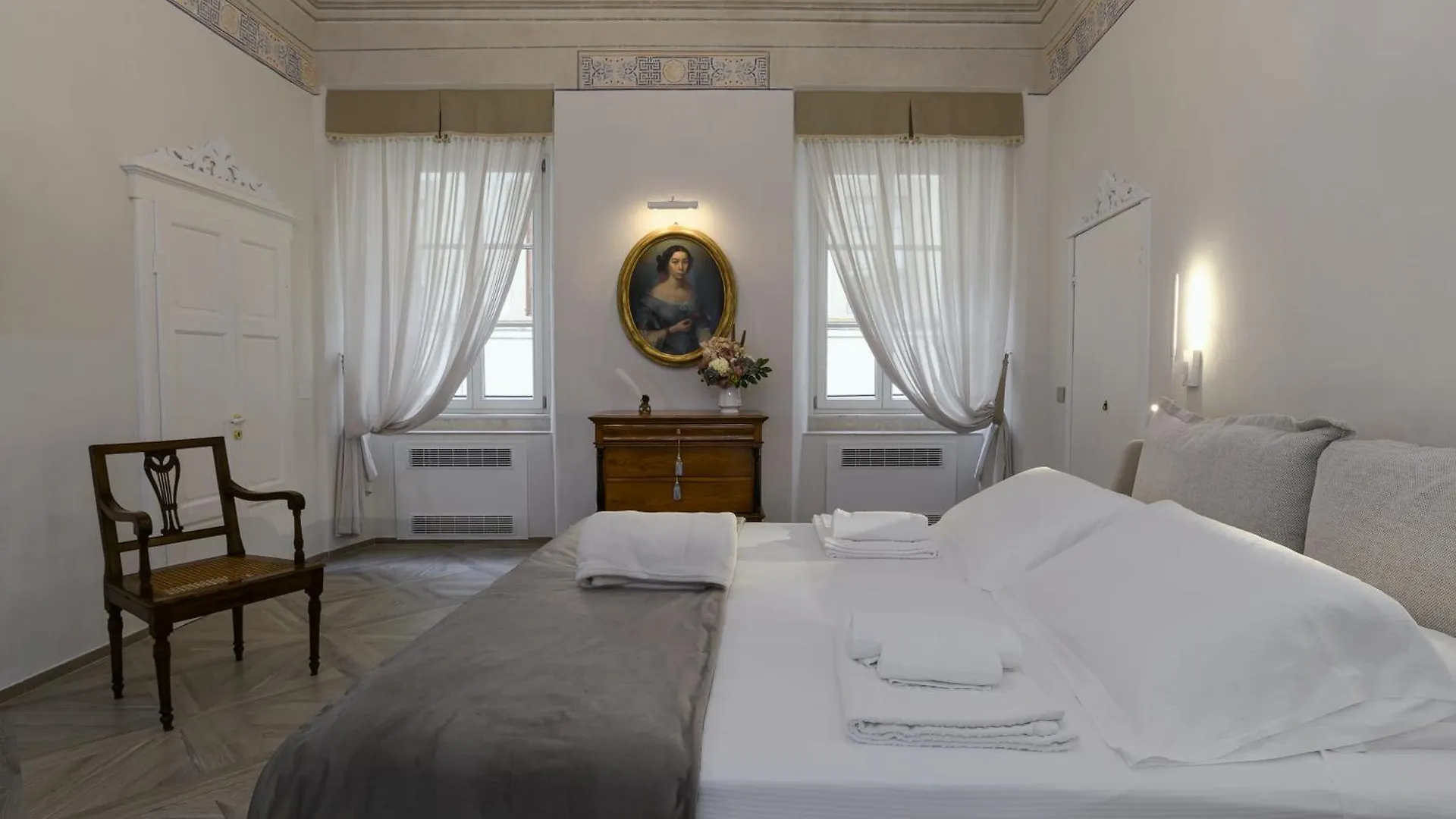 Apartamento La Casa Del Poeta Colle di Val d'Elsa Italia