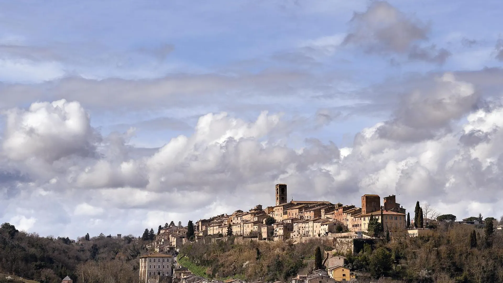 Apartamento La Casa Del Poeta Colle di Val d'Elsa 0*,  Italia